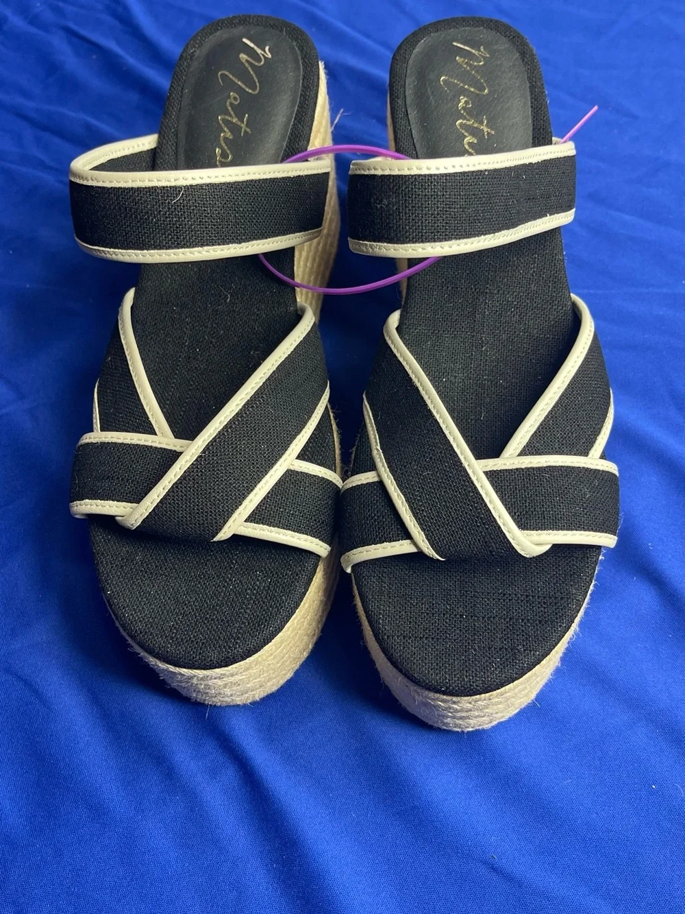 New Matisse Palm beach Black Canvas Espadrille Wedge Sandals w/Cream Trim size 9